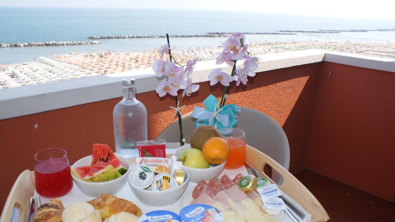 Hotel Palazzo Caveja 리미니 외부 사진