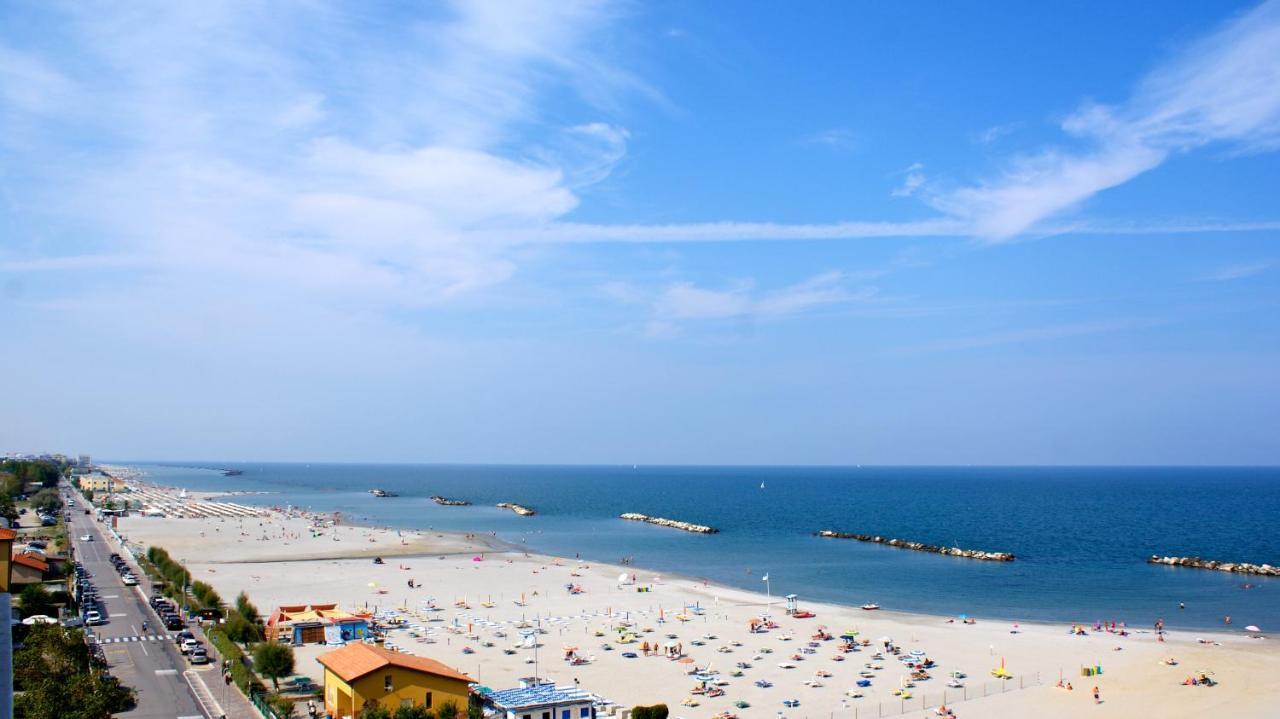 Hotel Palazzo Caveja 리미니 외부 사진