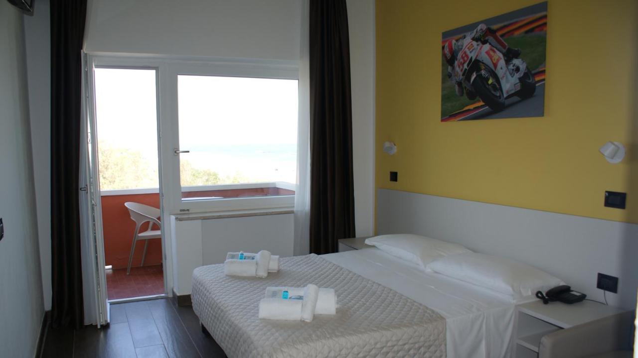 Hotel Palazzo Caveja 리미니 외부 사진