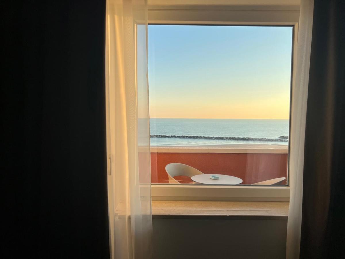 Hotel Palazzo Caveja 리미니 외부 사진